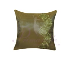 Подушка декоративная с вышивкой "Нандути"